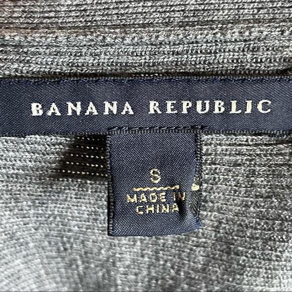 BANANA REPUBLIC gray silk & cashmere blend v neck sweater w/tie size small - Picture 3 of 4